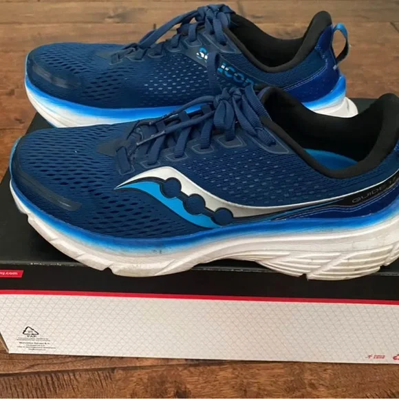 Men’s saucony guide 17 running shoes - Picture 2 of 8